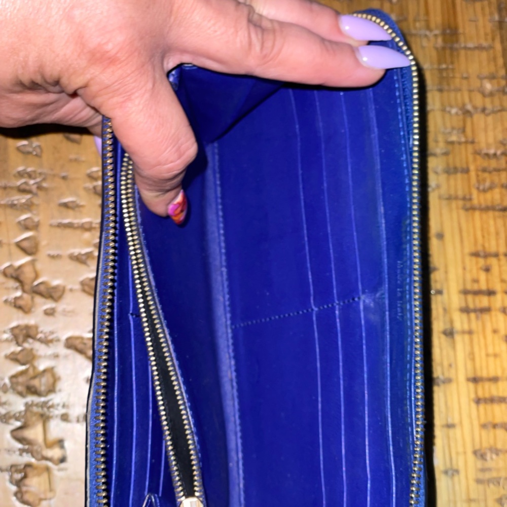 Used Authentic Celine Wallet - Picture 2 of 9